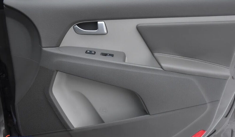 KIA Sportage  | 4×4 (doł. automatycznie) | Manualna | 166 KM | Brązowy full