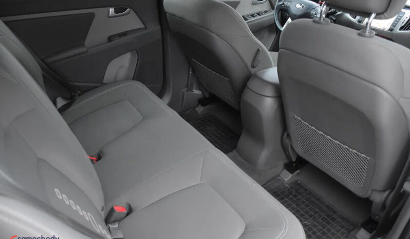 KIA Sportage  | 4×4 (doł. automatycznie) | Manualna | 166 KM | Brązowy full