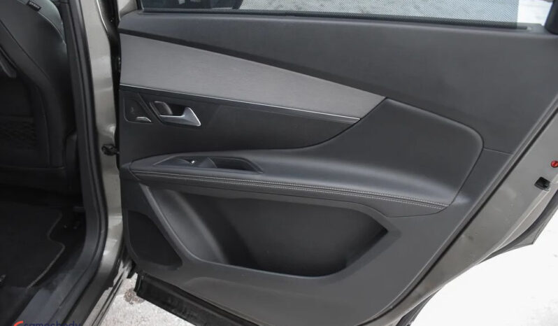 PEUGEOT 5008  | FWD (przód) | Automatyczna | 180 KM | Szary full