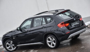BMW X1  | RWD (tył) | Manualna | 150 KM | Czarny full