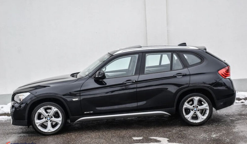 BMW X1  | RWD (tył) | Manualna | 150 KM | Czarny full