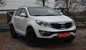 KIA Sportage  | 4×4 (doł. ręcznie) | Automatyczna | 183 KM | Biały full