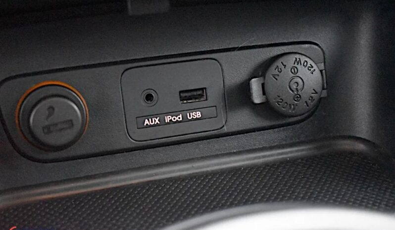 KIA Sportage  | 4×4 (doł. ręcznie) | Automatyczna | 183 KM | Biały full