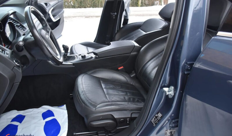 OPEL Insignia  | FWD (przód) | Manualna | 130 KM | Niebieski full