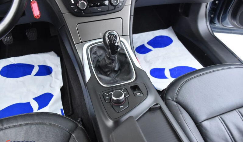 OPEL Insignia  | FWD (przód) | Manualna | 130 KM | Niebieski full