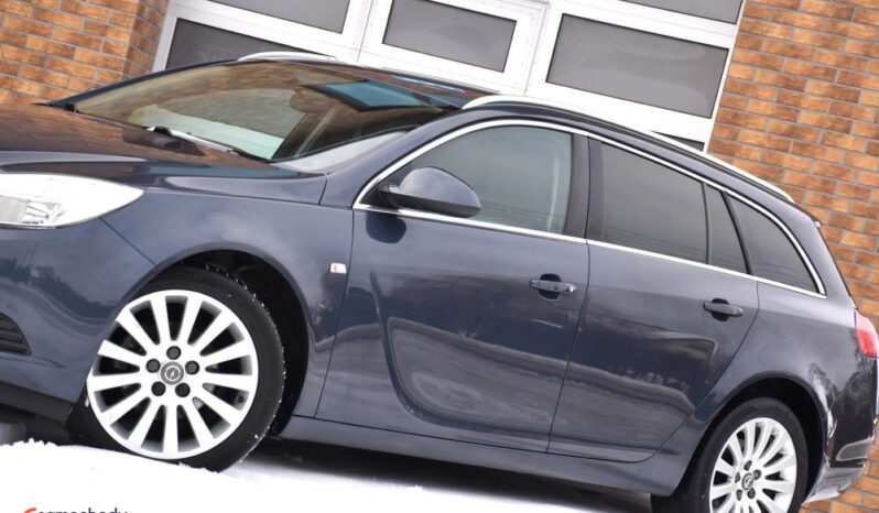 OPEL Insignia  | FWD (przód) | Manualna | 130 KM | Niebieski full