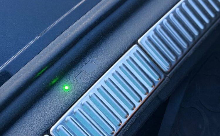 SKODA Superb  | FWD (przód) | Automatyczna | 150 KM | Czarny full