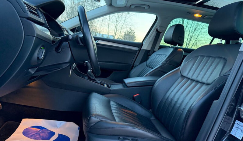 SKODA Superb  | FWD (przód) | Automatyczna | 150 KM | Czarny full