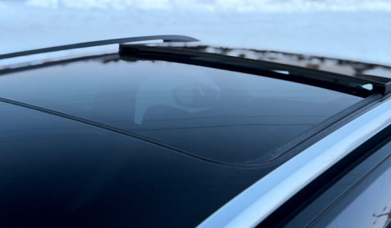 SKODA Superb  | FWD (przód) | Automatyczna | 150 KM | Czarny full