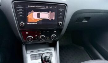 SKODA Octavia  | FWD (przód) | Manualna | 150 KM | Biały full