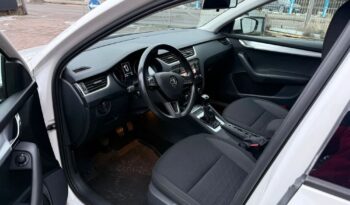 SKODA Octavia  | FWD (przód) | Manualna | 150 KM | Biały full
