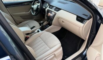 SKODA Octavia  | FWD (przód) | Manualna | 150 KM | Szary full