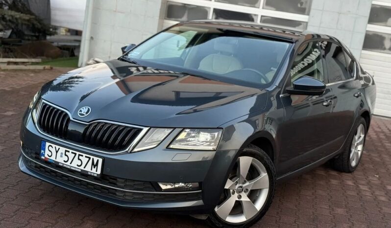 SKODA Octavia  | FWD (przód) | Manualna | 150 KM | Szary full