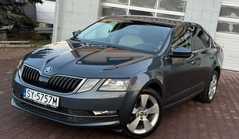 SKODA Octavia  | FWD (przód) | Manualna | 150 KM | Szary full