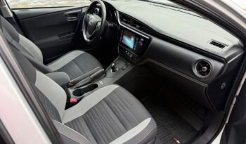 TOYOTA Auris  | FWD (przód) | Automatyczna | 136 KM | Srebrny full