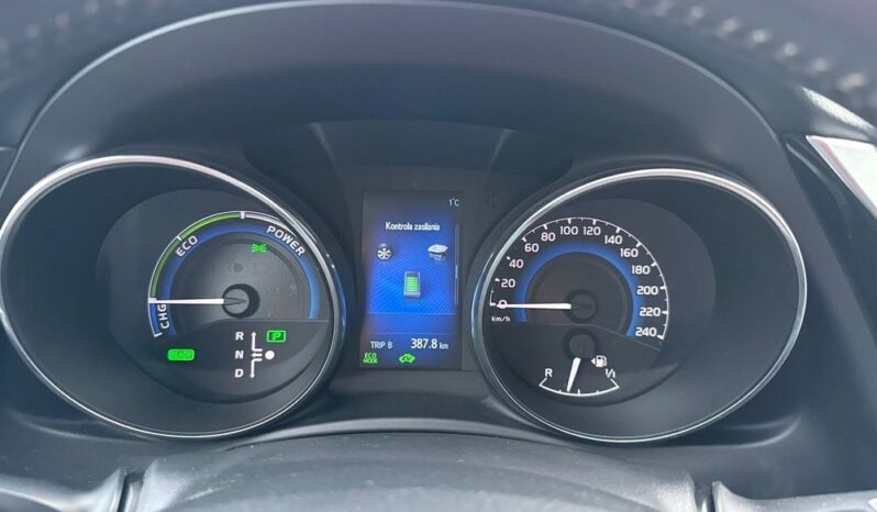 TOYOTA Auris  | FWD (przód) | Automatyczna | 136 KM | Srebrny full