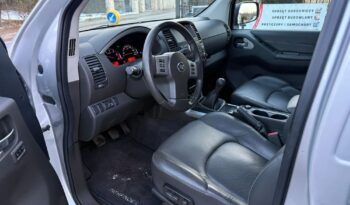 NISSAN Pathfinder  | 4×4 (doł. ręcznie) | Manualna | 190 KM | Srebrny full