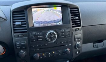 NISSAN Pathfinder  | 4×4 (doł. ręcznie) | Manualna | 190 KM | Srebrny full