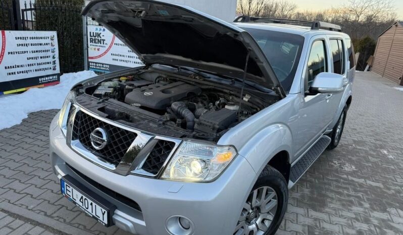 NISSAN Pathfinder  | 4×4 (doł. ręcznie) | Manualna | 190 KM | Srebrny full