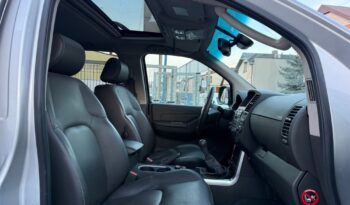 NISSAN Pathfinder  | 4×4 (doł. ręcznie) | Manualna | 190 KM | Srebrny full