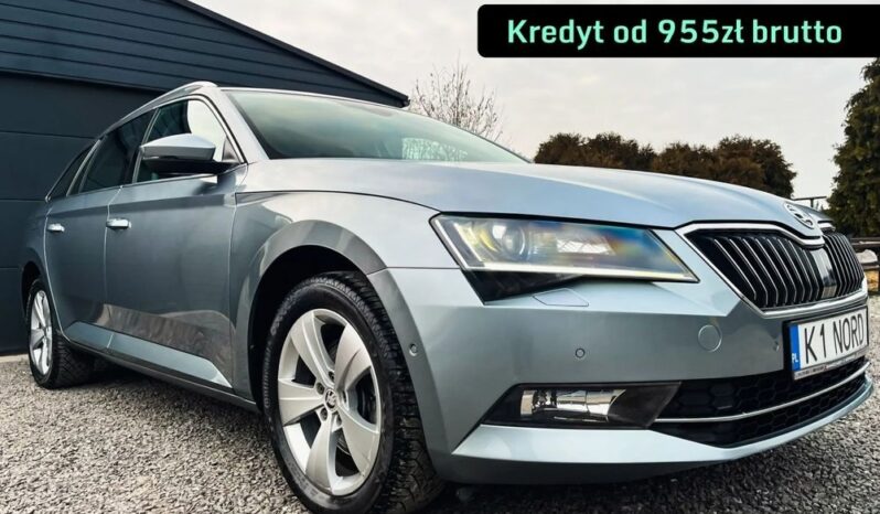 Skoda Superb  | 4X4 (Stały) | Manualna | 150 Km | Szary