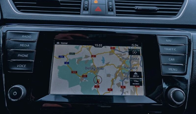 SKODA Superb  | 4×4 (stały) | Manualna | 150 KM | Szary full