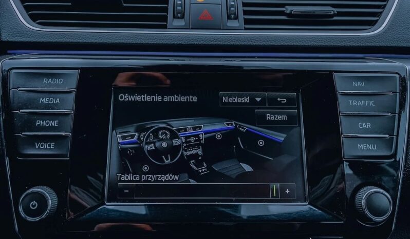 SKODA Superb  | 4×4 (stały) | Manualna | 150 KM | Szary full