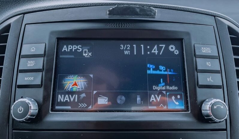 MERCEDES-BENZ Vito  | 4×4 (stały) | Automatyczna | 136 KM | Czerwony full