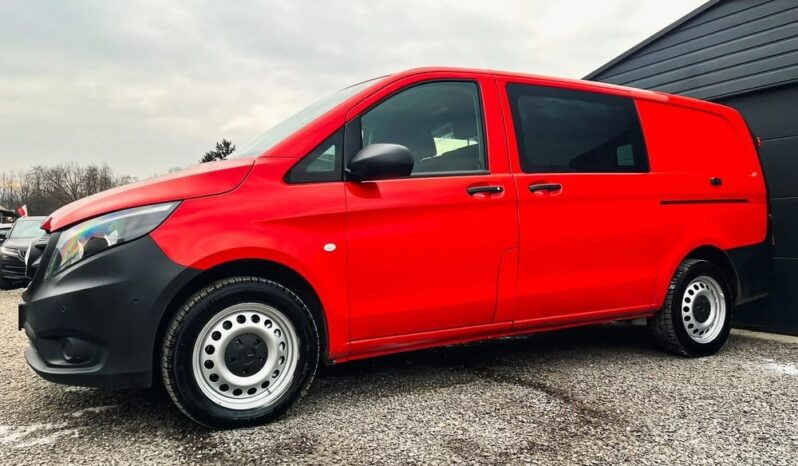 MERCEDES-BENZ Vito  | 4×4 (stały) | Automatyczna | 136 KM | Czerwony full