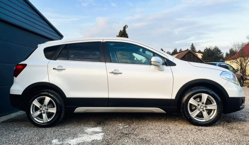 SUZUKI SX4 S-Cross  | 4×4 (doł. automatycznie) | Automatyczna | 120 KM | Biały full