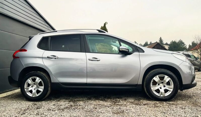 PEUGEOT 2008  | FWD (przód) | Manualna | 110 KM | Srebrny full