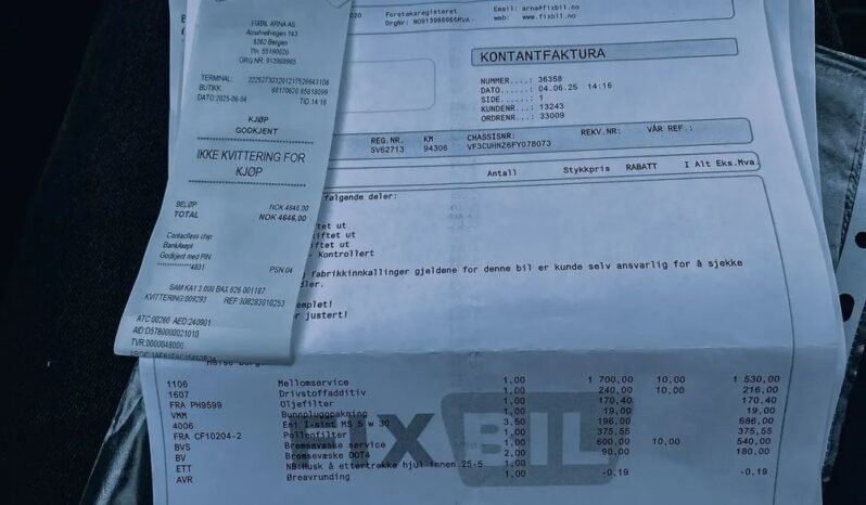 PEUGEOT 2008  | FWD (przód) | Manualna | 110 KM | Srebrny full