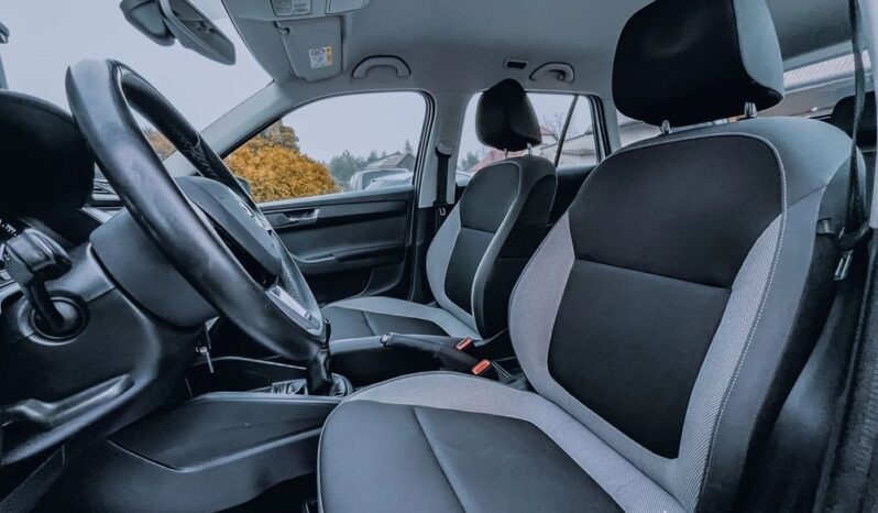 SKODA Fabia  | FWD (przód) | Manualna | 110 KM | Biały full