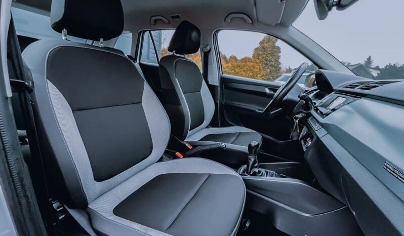 SKODA Fabia  | FWD (przód) | Manualna | 110 KM | Biały full
