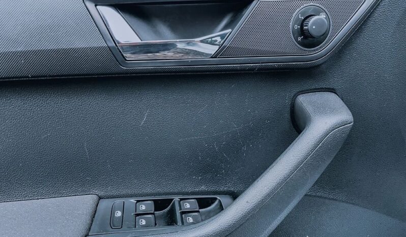 SKODA Fabia  | FWD (przód) | Manualna | 110 KM | Biały full