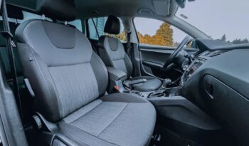 SKODA Octavia  | FWD (przód) | Automatyczna | 180 KM | Czarny full