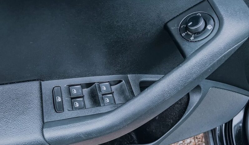 SKODA Octavia  | FWD (przód) | Automatyczna | 180 KM | Czarny full