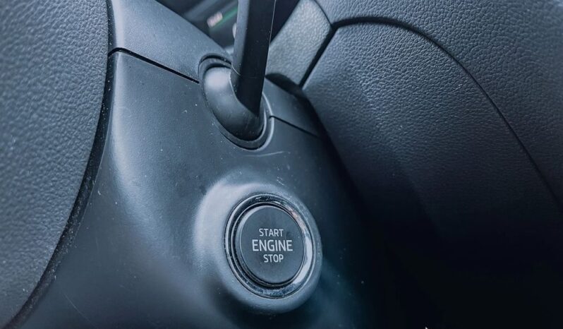 SKODA Octavia  | FWD (przód) | Automatyczna | 180 KM | Czarny full