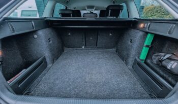 SKODA Octavia  | FWD (przód) | Automatyczna | 180 KM | Czarny full