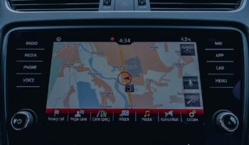 SKODA Octavia  | 4×4 (stały) | Automatyczna | 150 KM | Czarny full