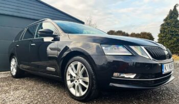 SKODA Octavia  | 4×4 (stały) | Automatyczna | 150 KM | Czarny full