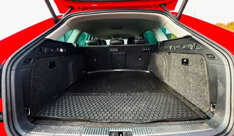 SKODA Superb  | FWD (przód) | Automatyczna | 150 KM | Czerwony full