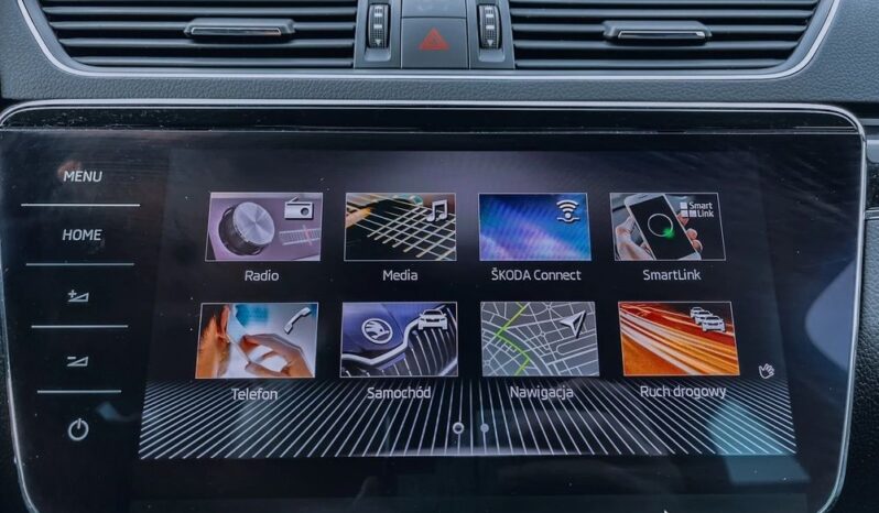 SKODA Superb  | FWD (przód) | Automatyczna | 150 KM | Czerwony full