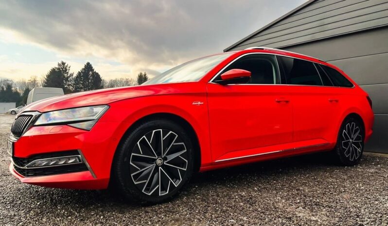 SKODA Superb  | FWD (przód) | Automatyczna | 150 KM | Czerwony full