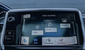 PEUGEOT 2008  | FWD (przód) | Manualna | 120 KM | Biały full