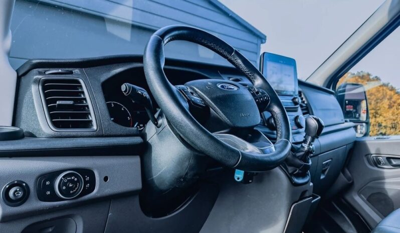 FORD Transit  | FWD (przód) | Manualna | 130 KM | Biały full