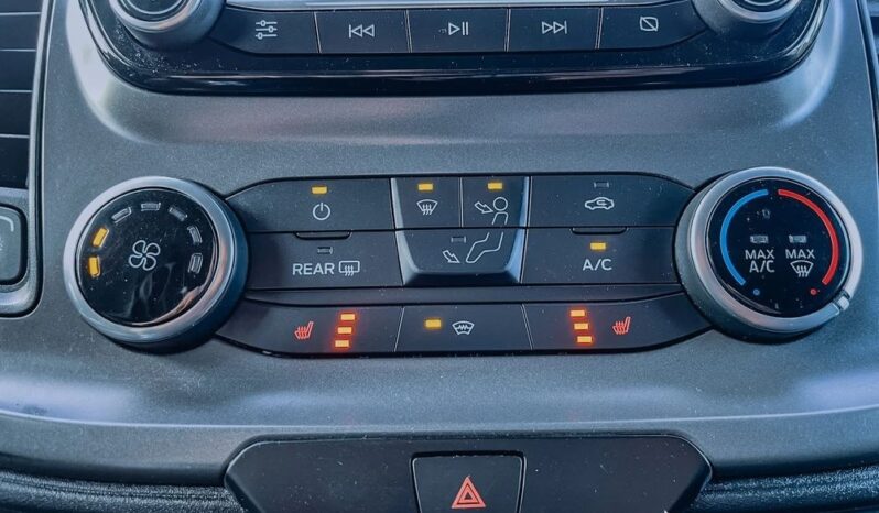 FORD Transit  | FWD (przód) | Manualna | 130 KM | Biały full