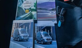 FORD Transit  | FWD (przód) | Manualna | 130 KM | Biały full