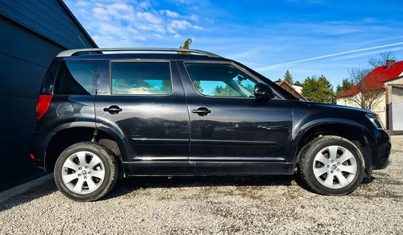 SKODA Yeti  | FWD (przód) | Manualna | 110 KM | Czarny full