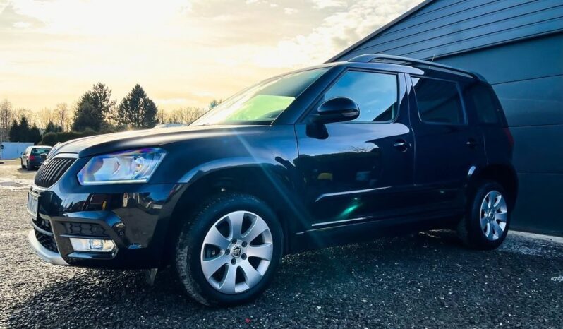 SKODA Yeti  | FWD (przód) | Manualna | 110 KM | Czarny full